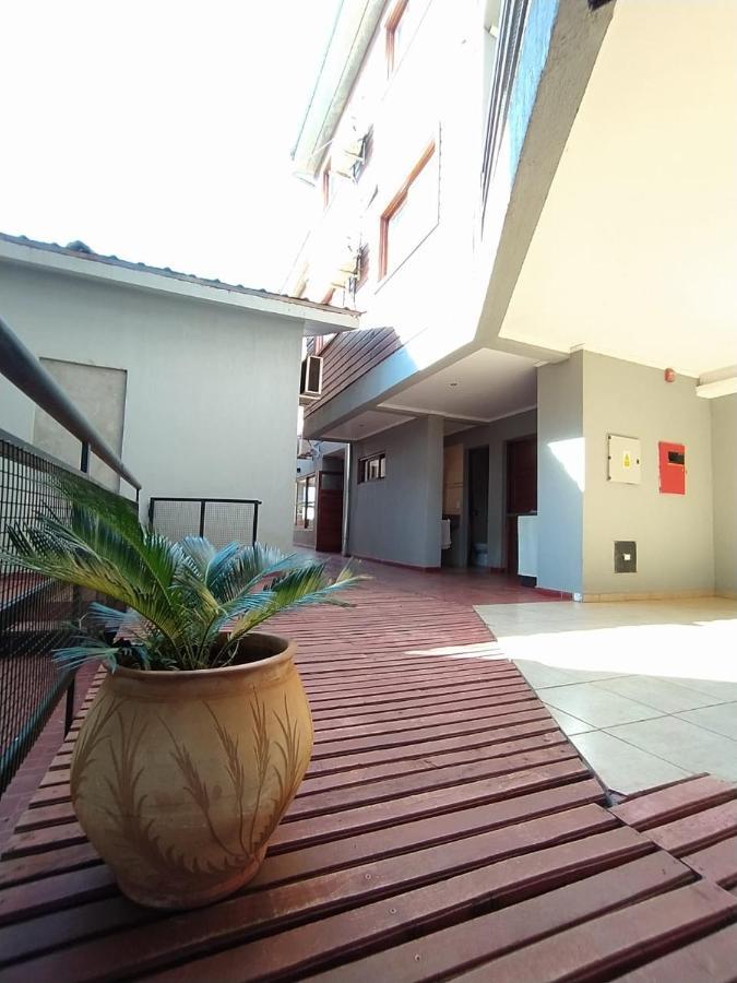 Residencial Los Lapachos Puerto Iguazu Exterior photo